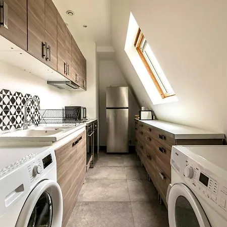 Le Maupassant Triangle D'or Champs Elysees * باريس