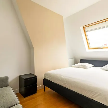 Le Maupassant Triangle D'or Champs Elysees باريس